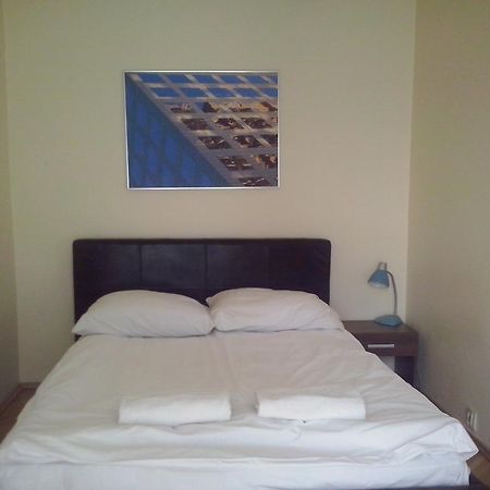 Apartament Familia Lägenhet Krasków Exteriör bild