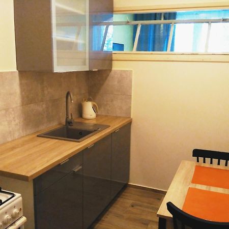 Apartament Familia Lägenhet Krasków Exteriör bild